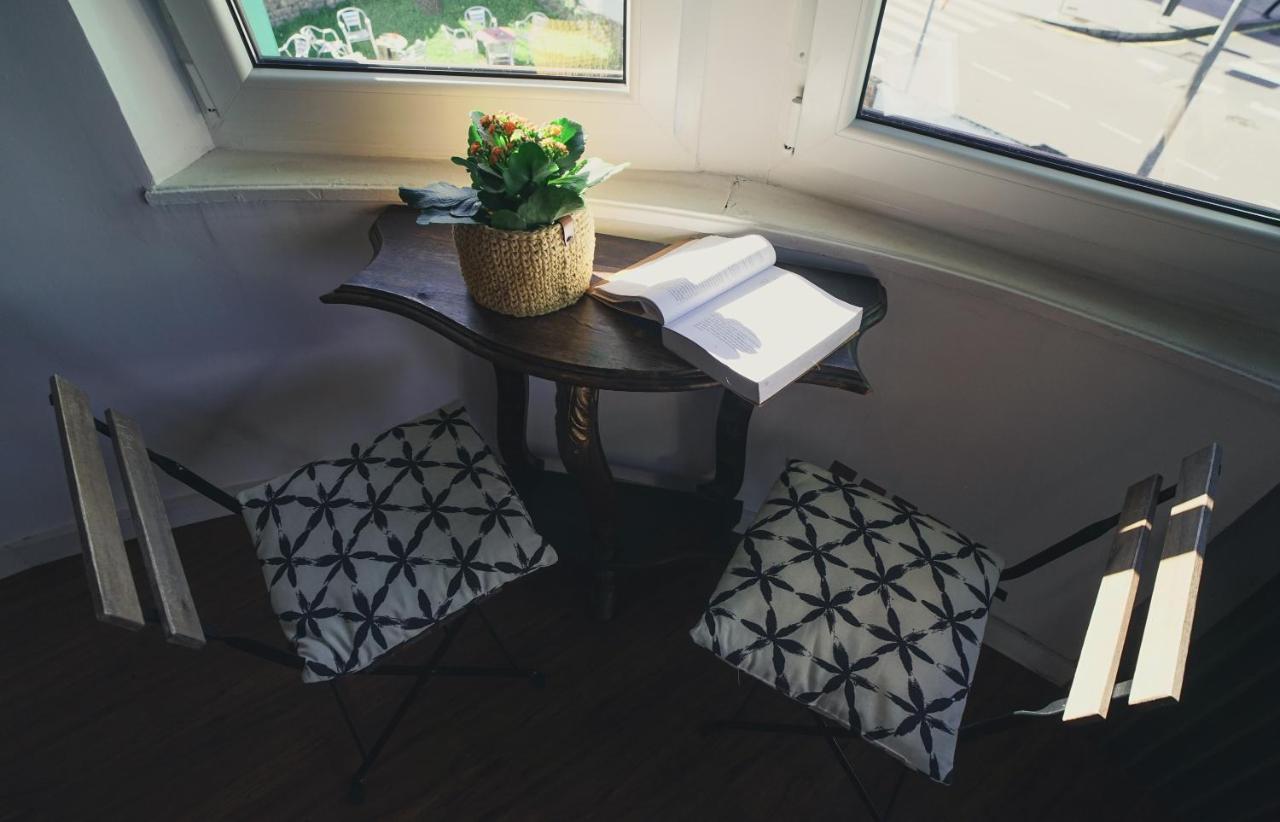 기욘 North Surf House 호스텔 외부 사진